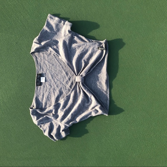 Crop top - Picture 2 of 3